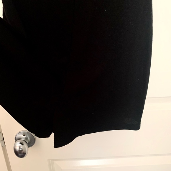 Black Sleeveless Romper - Picture 3 of 5